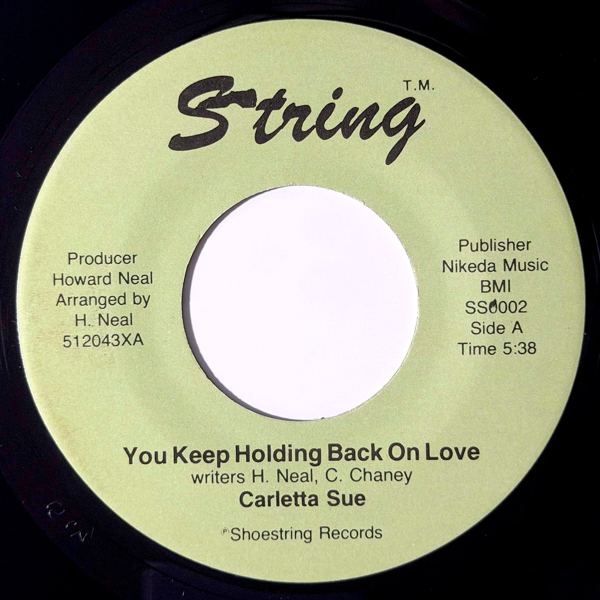 Carletta Sue - You Keep Holding Back On Love / Tell Me Everything You Know [1985 US Original Press - Shoestring SS0002] (7inch)_1