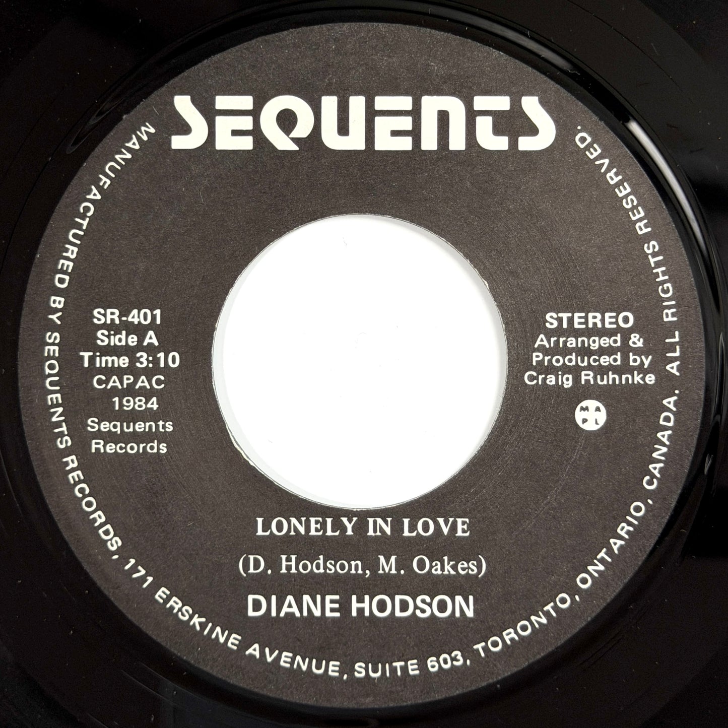 Diane Hodson - Lonely in Love / Fragile [1984 US Original Press - Sequents SR-401] (7inch)_1