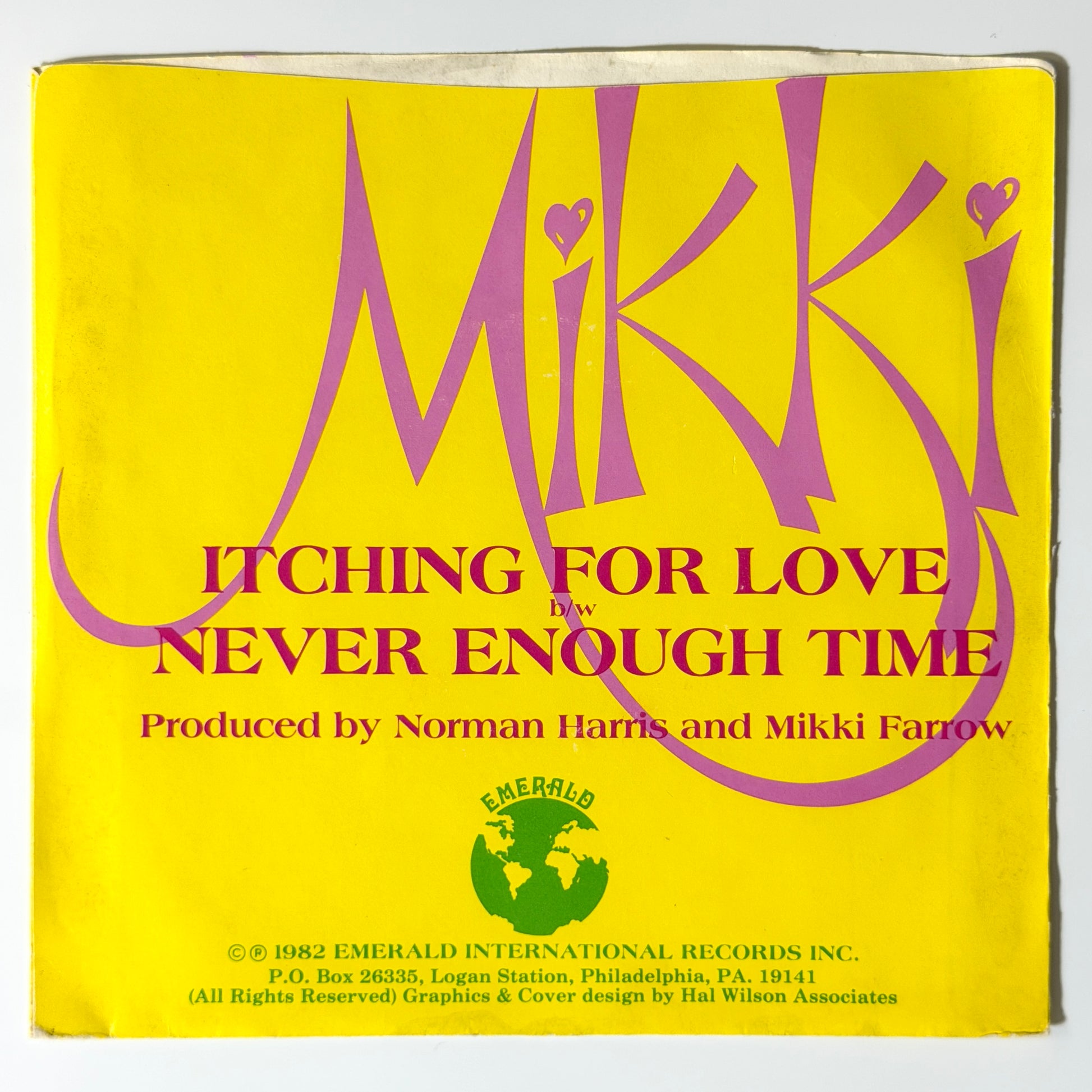 Mikki - Itching For Love / 	Never Enough Time [1982 US Original Press - Emerald International EIR 1002] (7inch)_2