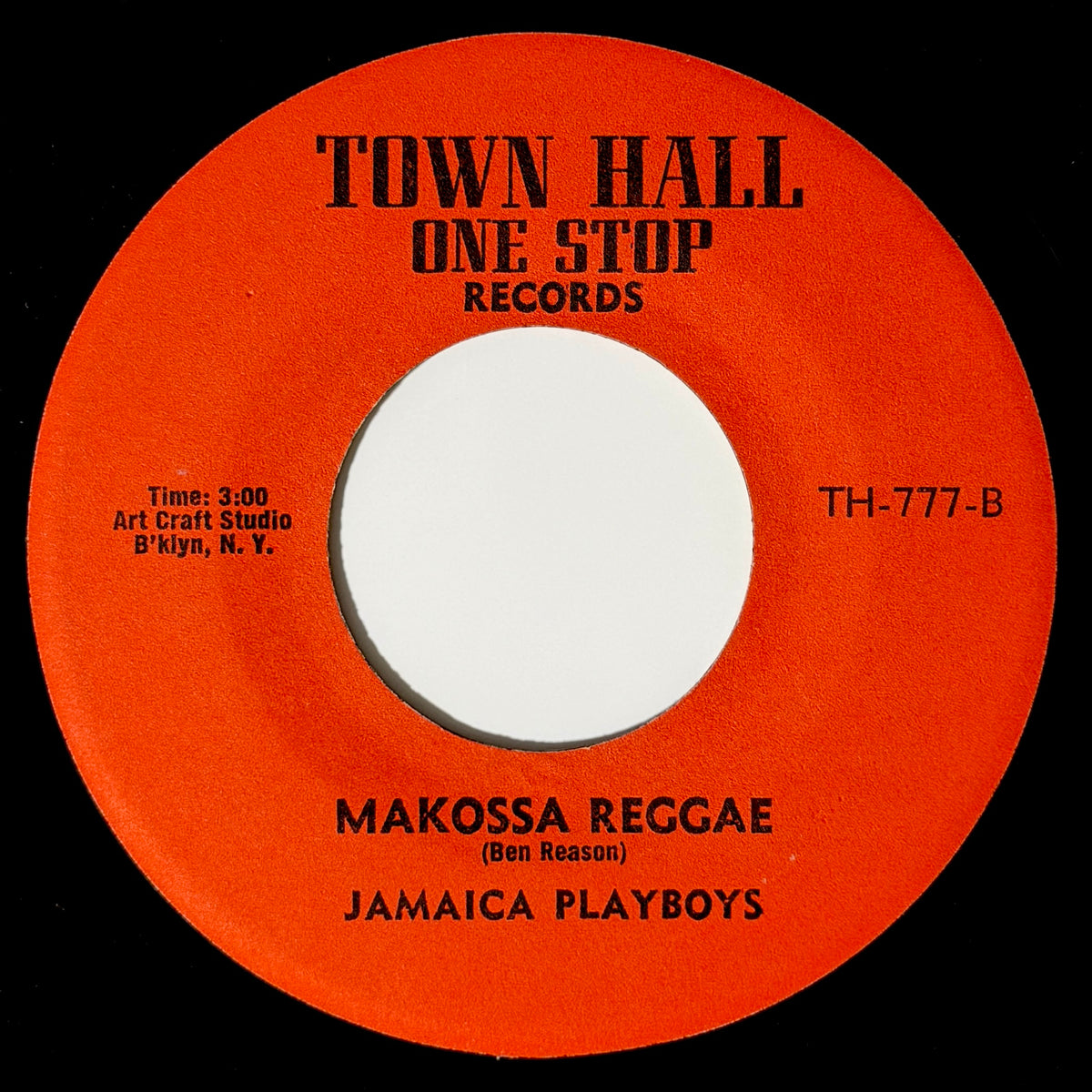 Nairobi Afro Bandm, Jamaica Playboys - Soul Makossa (No. 1) / Makossa Reggae [1973 US Original Press - Town Hall TH-777] (7inch)_2