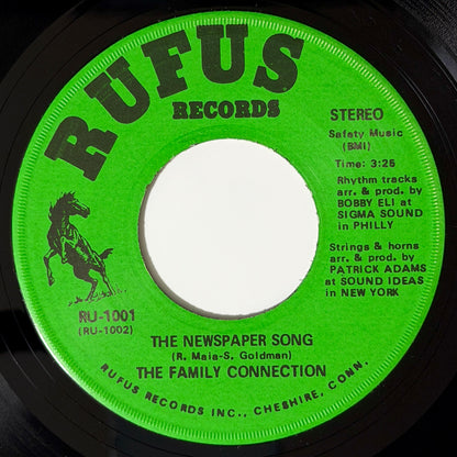 Family Connection - Black Pearl / Newspaper Song [1974 US Original Press - Rufus RU-1001] (7inch)_2